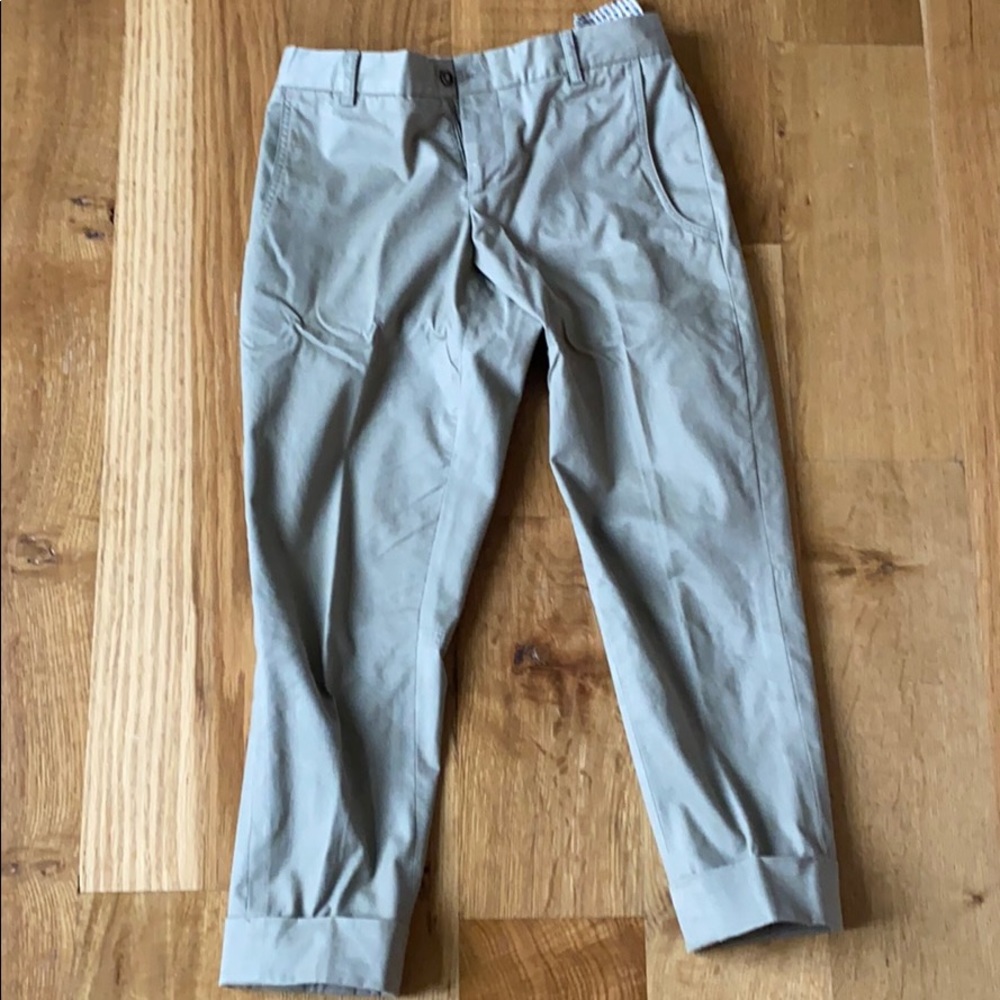 Chinos